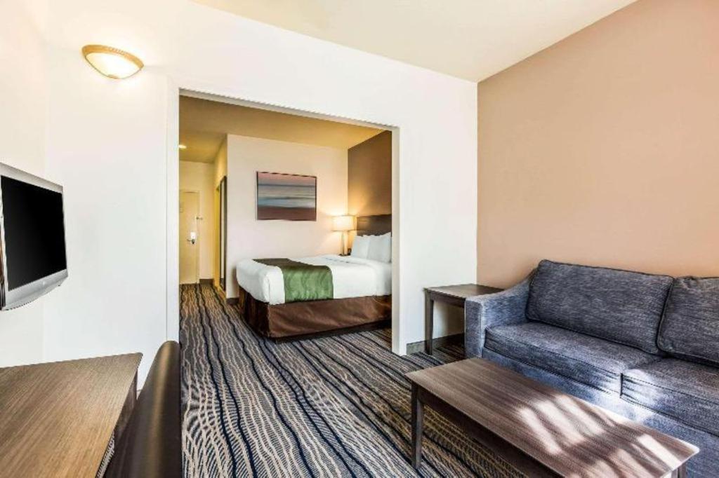 Ramada Suites By Wyndham Σαν Ντιέγκο Εξωτερικό φωτογραφία