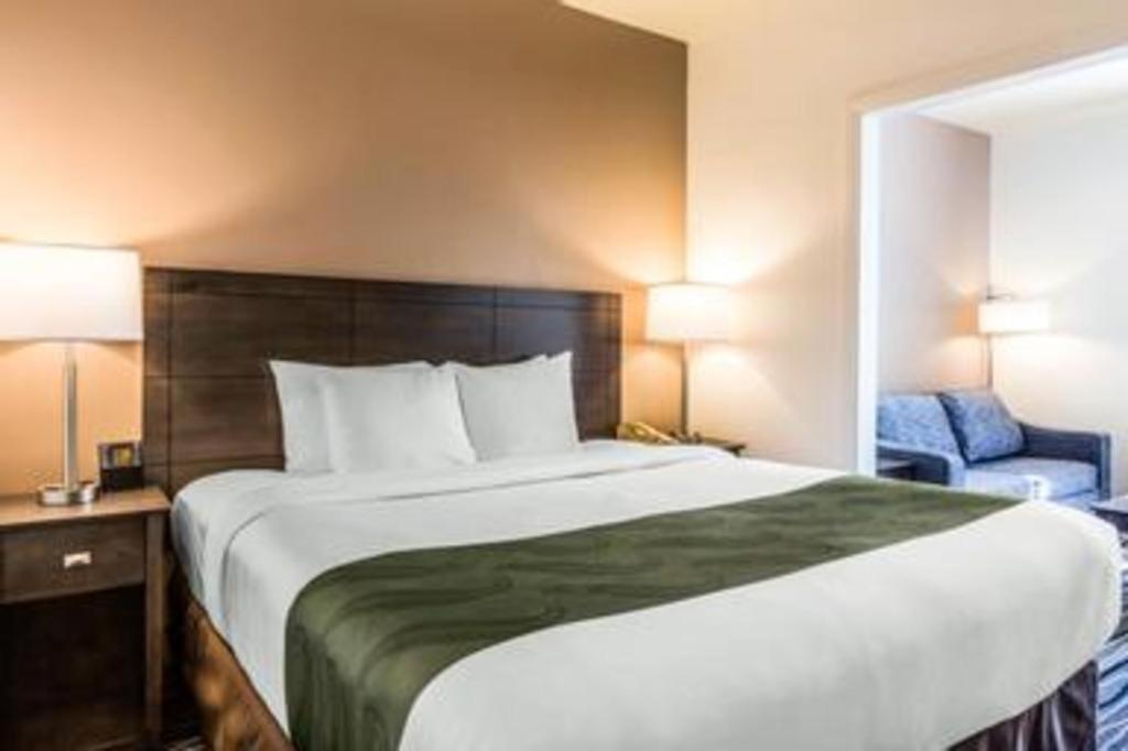 Ramada Suites By Wyndham Σαν Ντιέγκο Εξωτερικό φωτογραφία