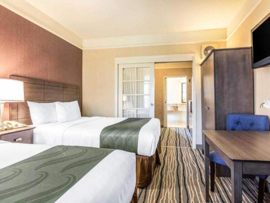 Ramada Suites By Wyndham Σαν Ντιέγκο Εξωτερικό φωτογραφία