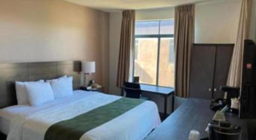 Ramada Suites By Wyndham Σαν Ντιέγκο Εξωτερικό φωτογραφία
